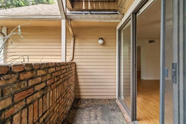 2300 Old Spanish Trail 1011, Houston, TX 77054