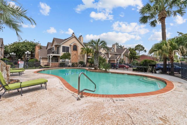 2300 Old Spanish Trail 1011, Houston, TX 77054