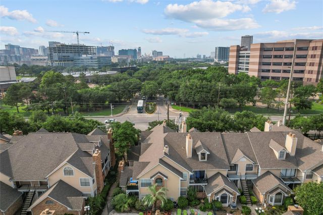2300 Old Spanish Trail 1011, Houston, TX 77054