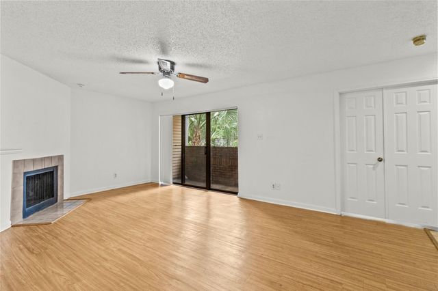 2300 Old Spanish Trail 1011, Houston, TX 77054