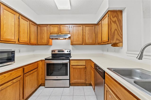 2300 Old Spanish Trail 1011, Houston, TX 77054