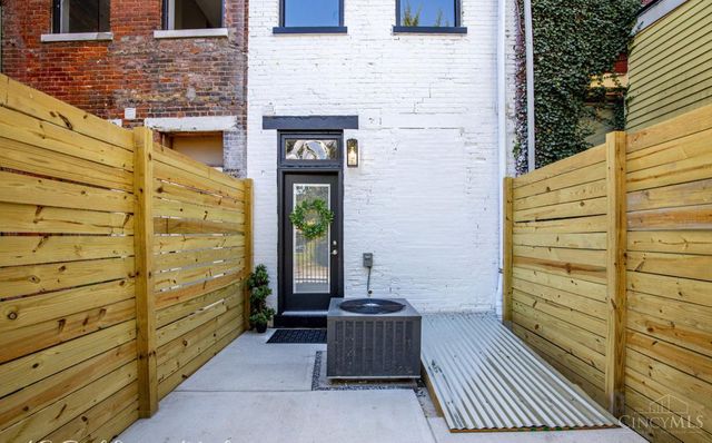 444 Dayton Street, Cincinnati, OH 45214