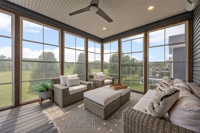884 Archer Drive, Marion, IA 52302