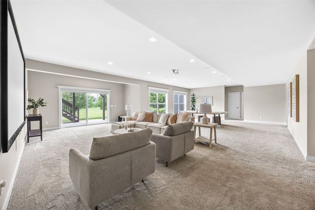 884 Archer Drive, Marion, IA 52302