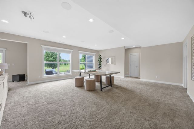 884 Archer Drive, Marion, IA 52302