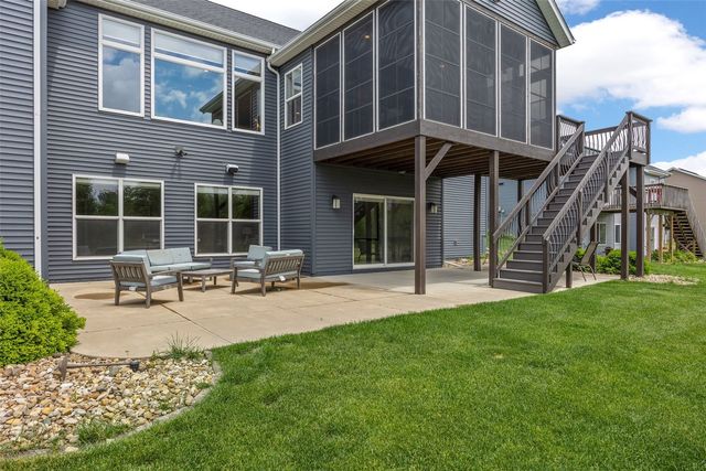 884 Archer Drive, Marion, IA 52302