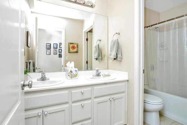 5016 Montevino Way, Oakley, CA 94561