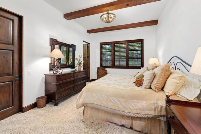 6870 La Valle Plateada, Rancho Santa Fe, CA 92067