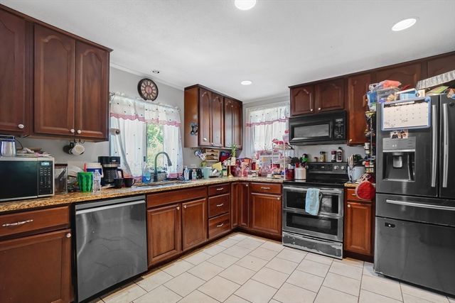24 Foley Street, Attleboro, MA 02703