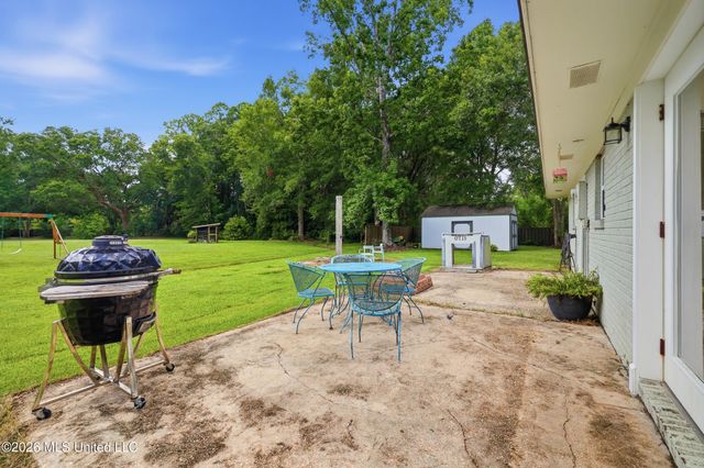 8801 Dixie Street, Ocean Springs, Ocean Springs, MS 39564