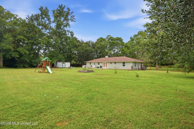 8801 Dixie Street, Ocean Springs, Ocean Springs, MS 39564