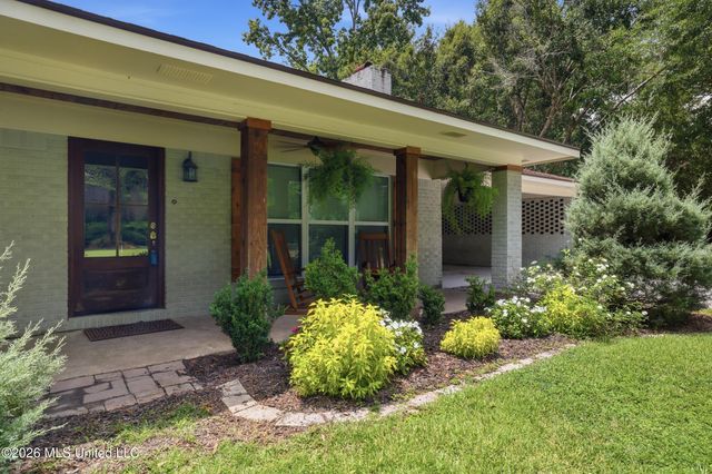 8801 Dixie Street, Ocean Springs, Ocean Springs, MS 39564