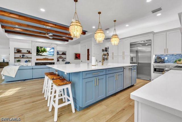 1187 22nd AVE N, Naples, FL 34103
