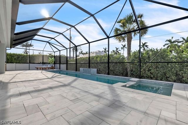 1187 22nd AVE N, Naples, FL 34103