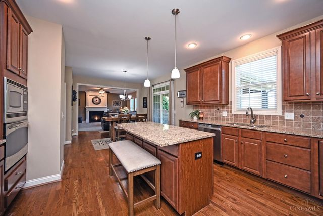 6140 Winding Creek Boulevard, Liberty Twp, OH 45011