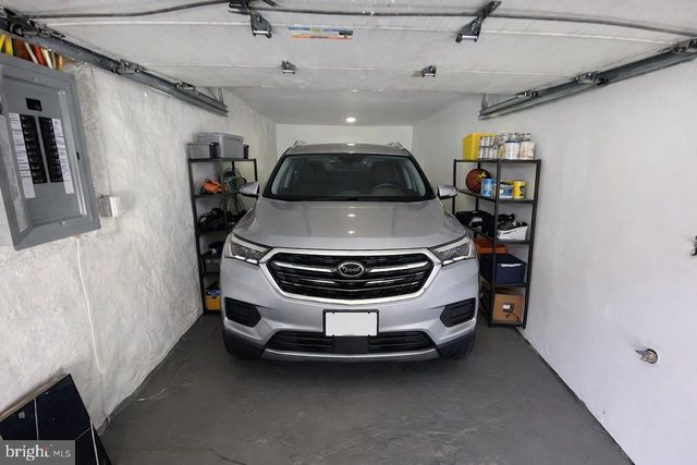 6627 N SMEDLEY ST, Philadelphia, PA 19126