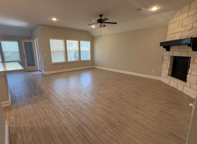 6048 Iron Creek Road, Fort Worth, TX 76137