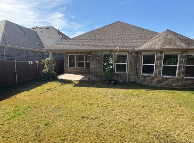 6048 Iron Creek Road, Fort Worth, TX 76137