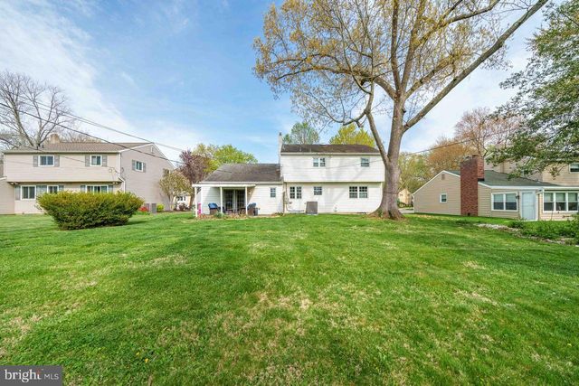 306 VASSAR DR, Newark, DE 19711