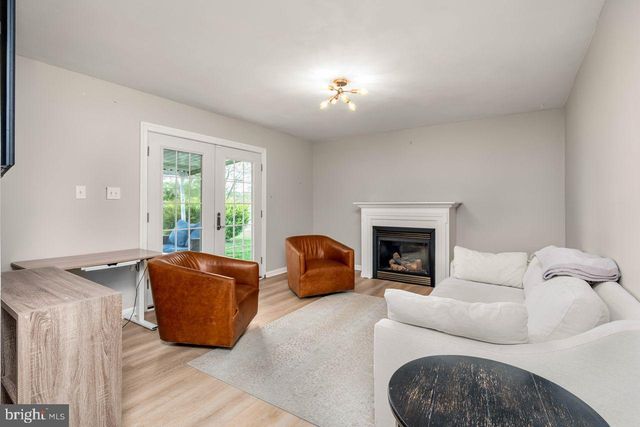 306 VASSAR DR, Newark, DE 19711