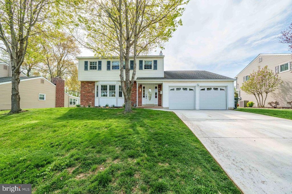 306 VASSAR DR, Newark, DE 19711