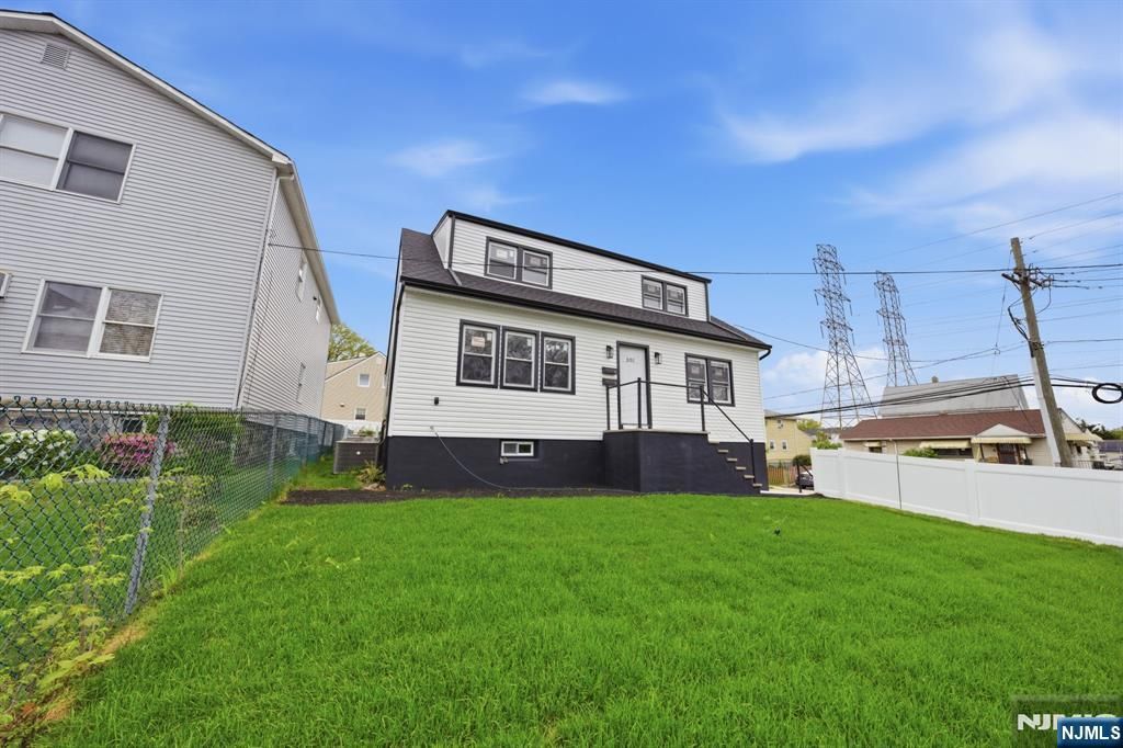 551 Schuyler Avenue, North Arlington, NJ 07031