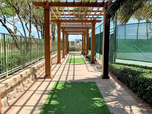 2080 S Ocean Drive 1606, Hallandale Beach, FL 33009