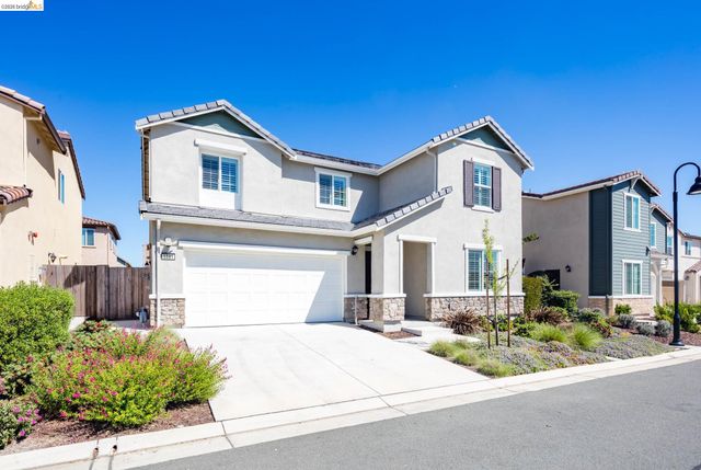 5591 Saddle Rock Ln, Antioch, CA 94531