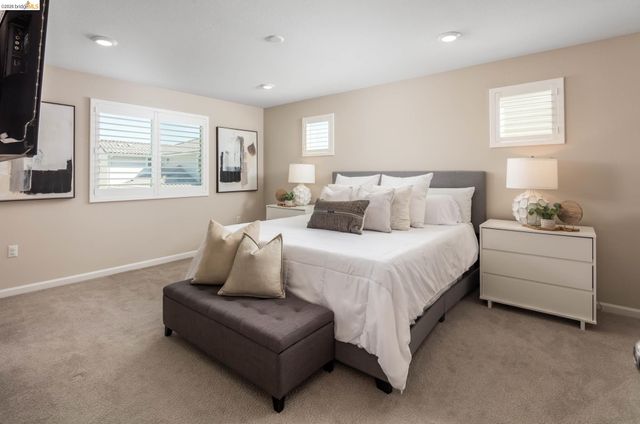 5591 Saddle Rock Ln, Antioch, CA 94531