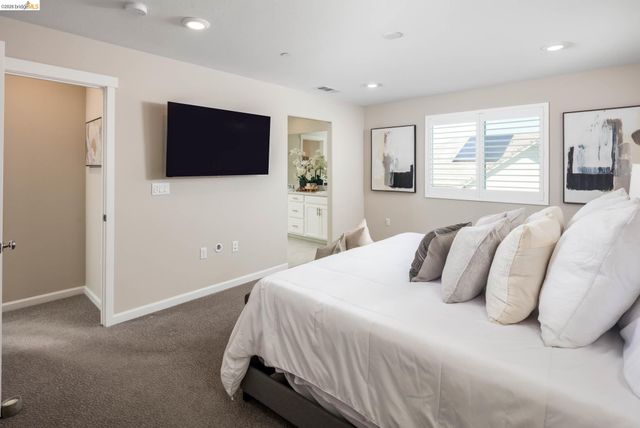 5591 Saddle Rock Ln, Antioch, CA 94531