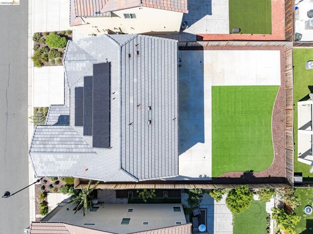 5591 Saddle Rock Ln, Antioch, CA 94531