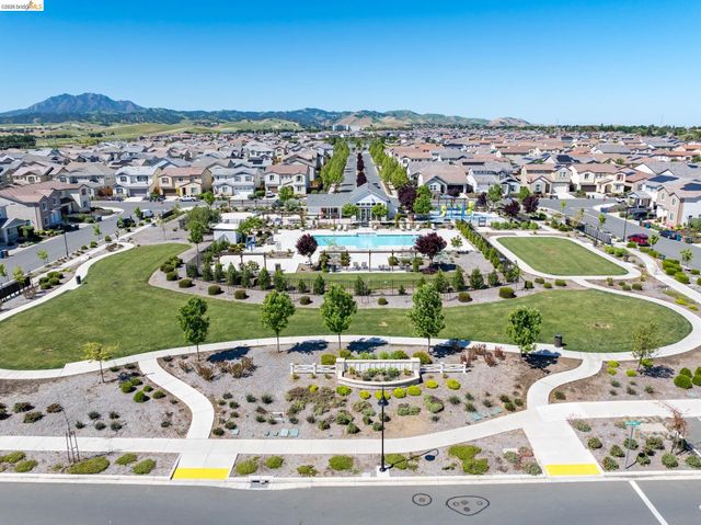 5591 Saddle Rock Ln, Antioch, CA 94531