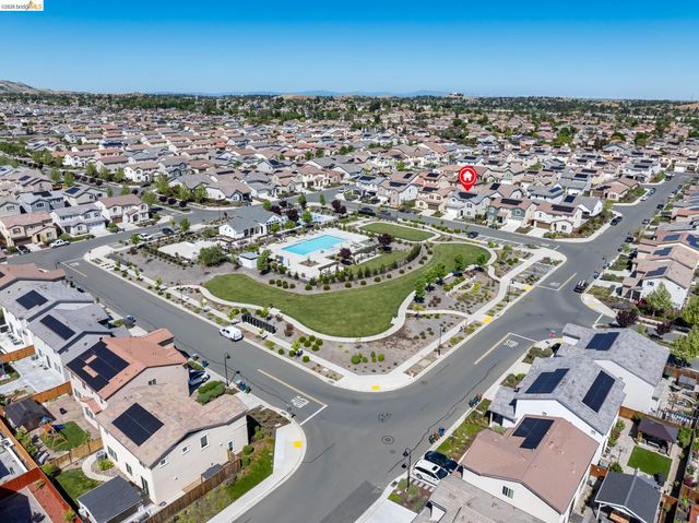 5591 Saddle Rock Ln, Antioch, CA 94531
