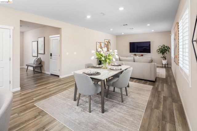 5591 Saddle Rock Ln, Antioch, CA 94531