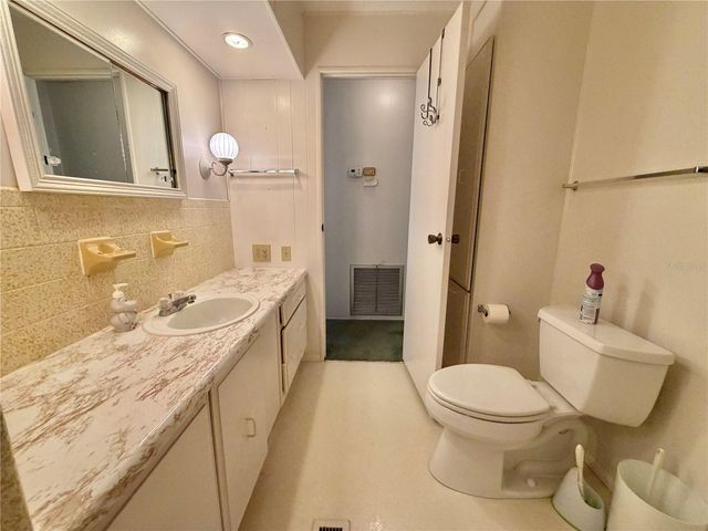 132 TAMARISK WAY, Leesburg, FL 34748