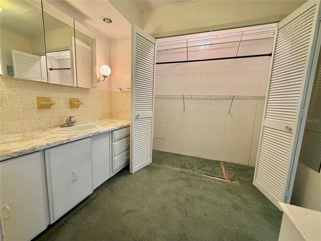 132 TAMARISK WAY, Leesburg, FL 34748