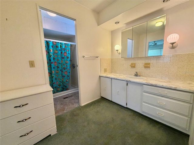 132 TAMARISK WAY, Leesburg, FL 34748