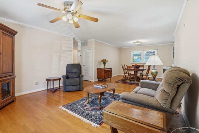 712 Yucca Ave., Myrtle Beach, SC 29577