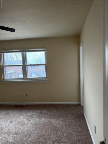 4433 Bennett LN, Virginia Beach, VA 23462