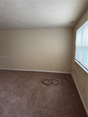 4433 Bennett LN, Virginia Beach, VA 23462