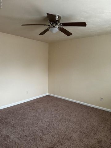 4433 Bennett LN, Virginia Beach, VA 23462