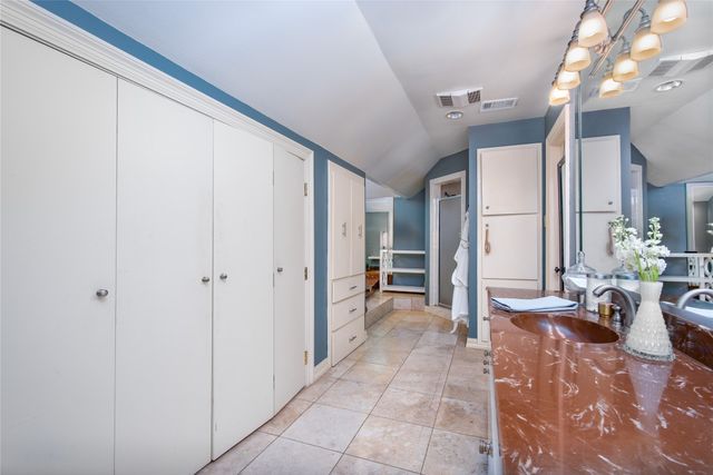 1501 Verano Drive, Dallas, TX 75218