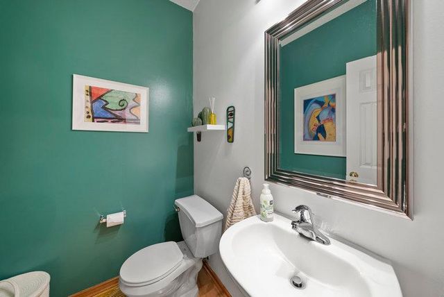 849 Providence Drive, Shakopee, MN 55379