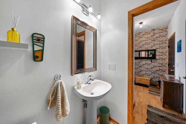 849 Providence Drive, Shakopee, MN 55379