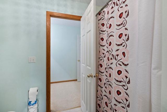 849 Providence Drive, Shakopee, MN 55379