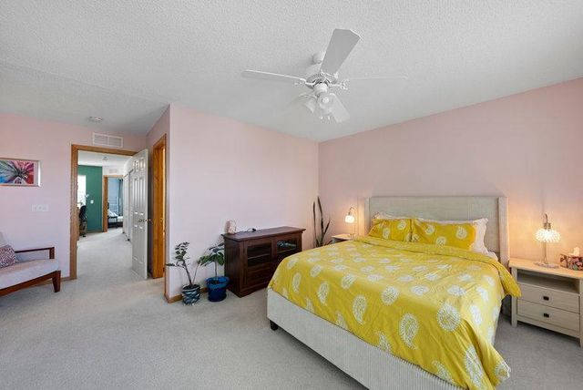 849 Providence Drive, Shakopee, MN 55379