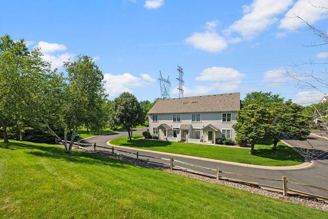 849 Providence Drive, Shakopee, MN 55379