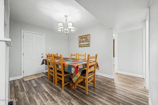 5827 W MONTECITO Avenue, Phoenix, AZ 85031