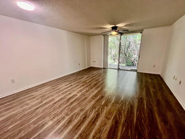 1100 Scotia Drive 102, Hypoluxo, FL 33462
