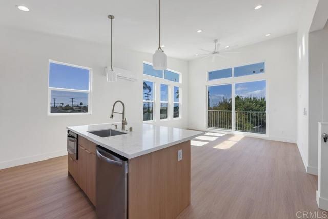 3839 Baker St, San Diego, CA 92117